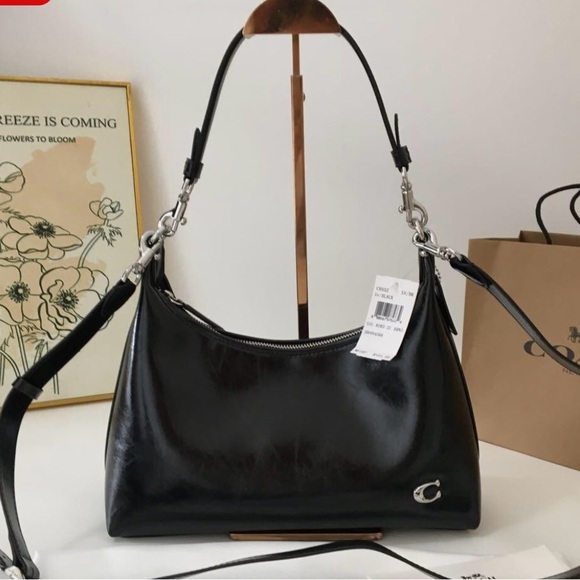 Coach Glossy Black Shoulder Bag - Picture 1 of 6